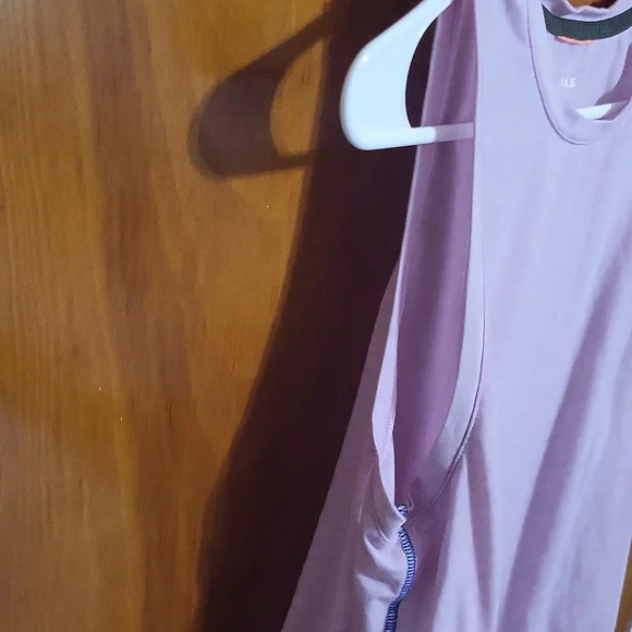 Womens Bombas Workout Tank Size Large - Picture 6 of 6